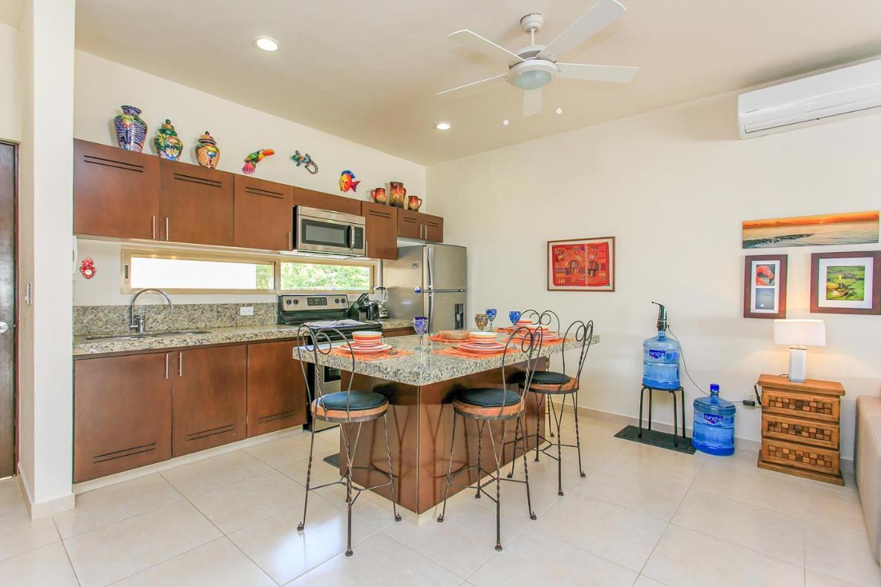 Condos Perfectly Situated Between The Beach & Tulum Town By Stella Rentals ภายนอก รูปภาพ
