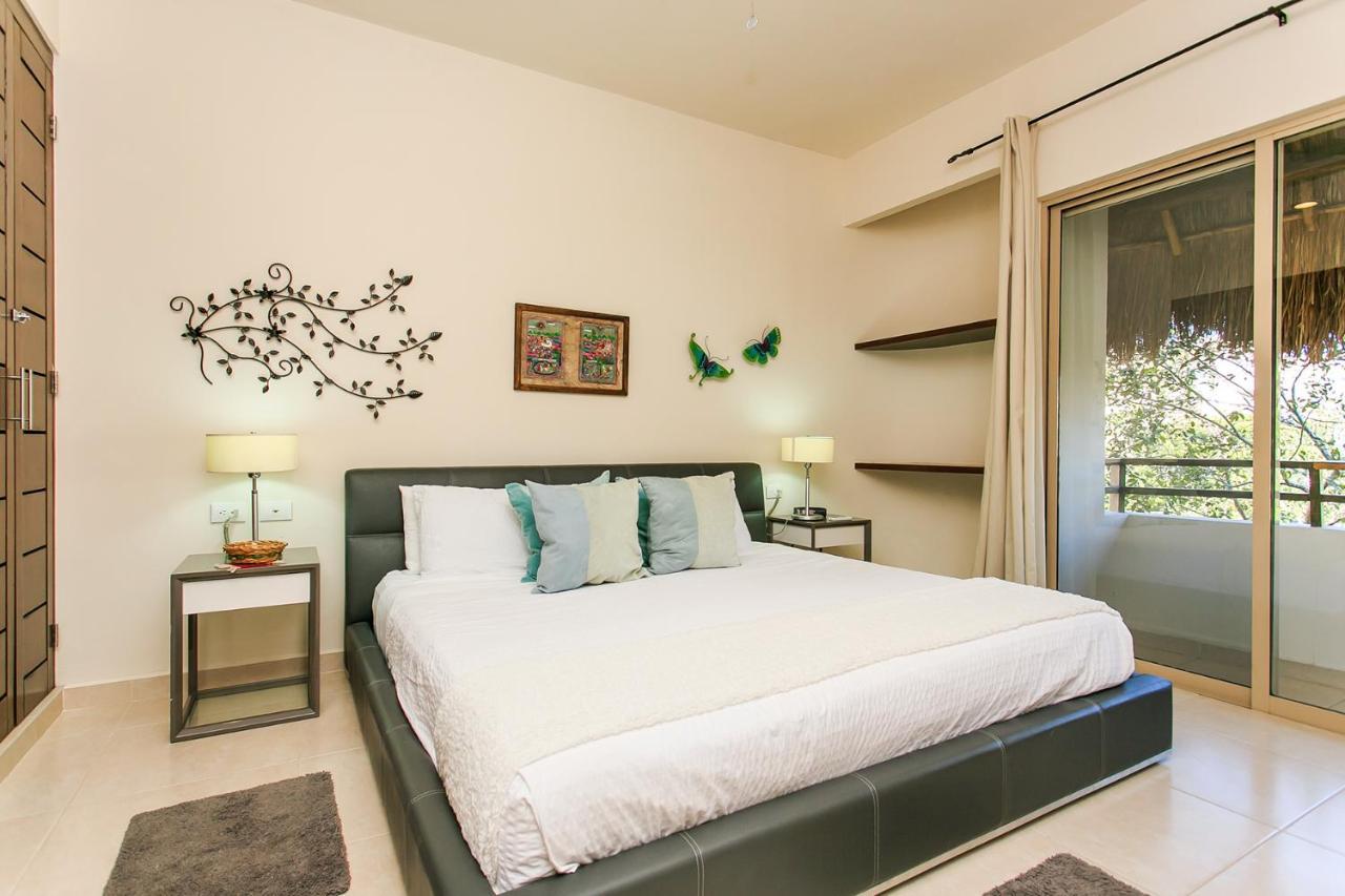 Condos Perfectly Situated Between The Beach & Tulum Town By Stella Rentals ภายนอก รูปภาพ
