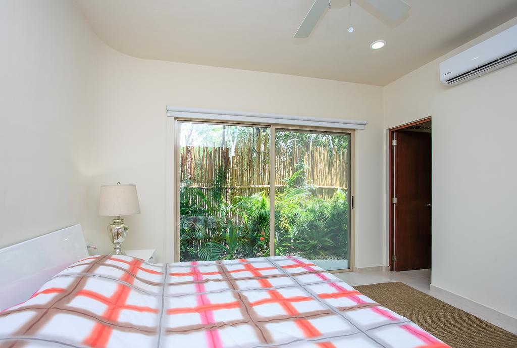 Condos Perfectly Situated Between The Beach & Tulum Town By Stella Rentals ภายนอก รูปภาพ