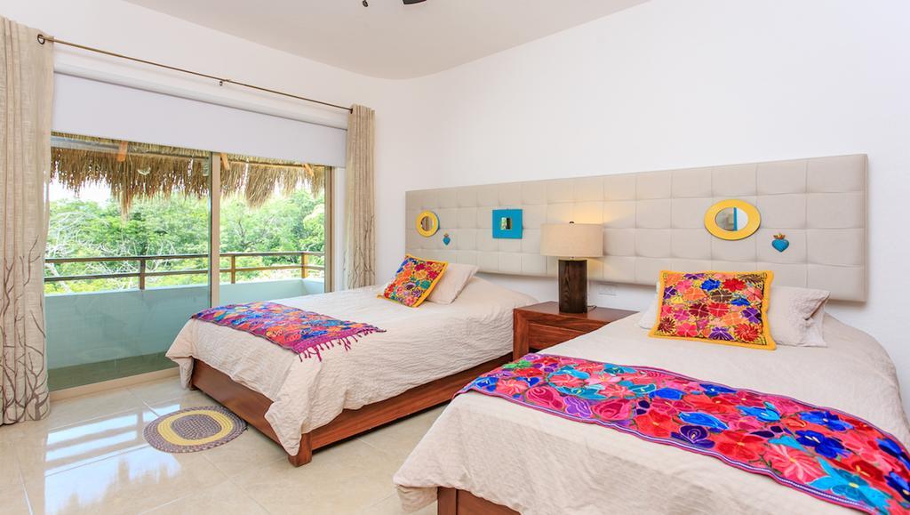 Condos Perfectly Situated Between The Beach & Tulum Town By Stella Rentals ภายนอก รูปภาพ